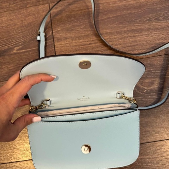 Kate spade new bag whit tag. - Picture 2 of 4